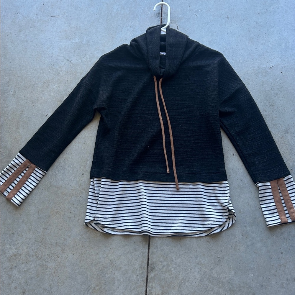THML Black and White Striped Scoop neck Hoodie